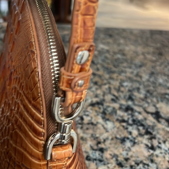 Beautiful Brahmin crossbody purse - Picture 13 of 13